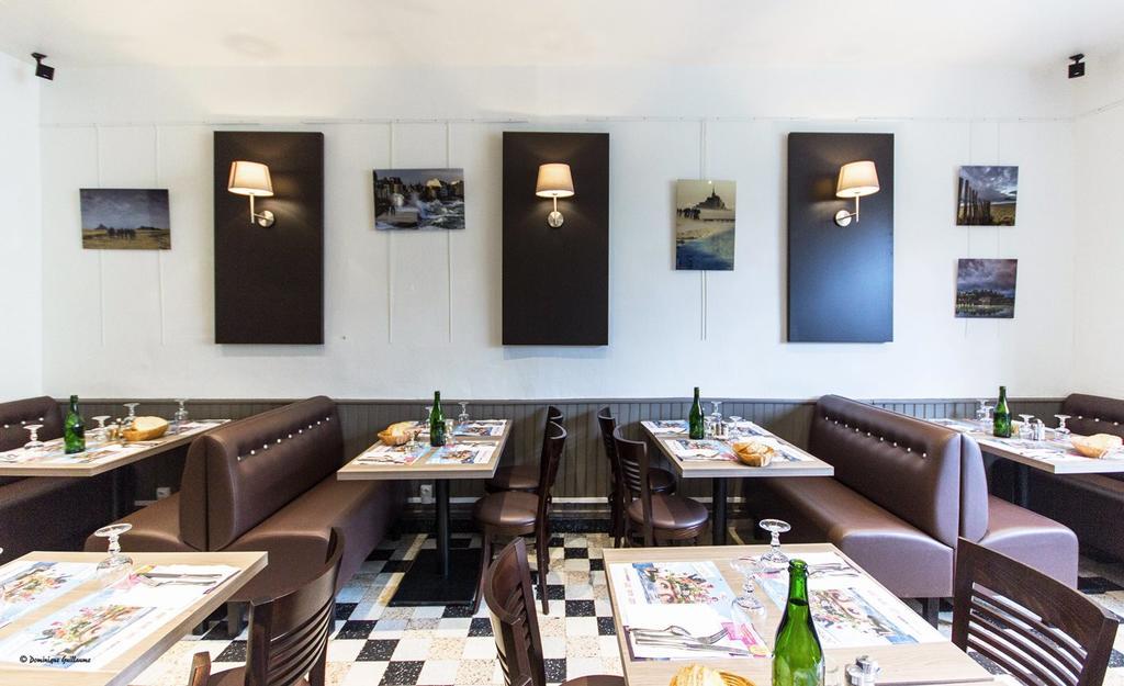 Hotel Restaurant Du Commerce La Gouesniere ภายนอก รูปภาพ